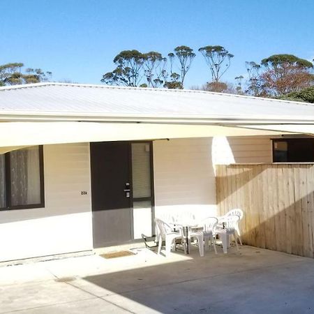 New Smart Home Nearby Plaza Auckland Extérieur photo
